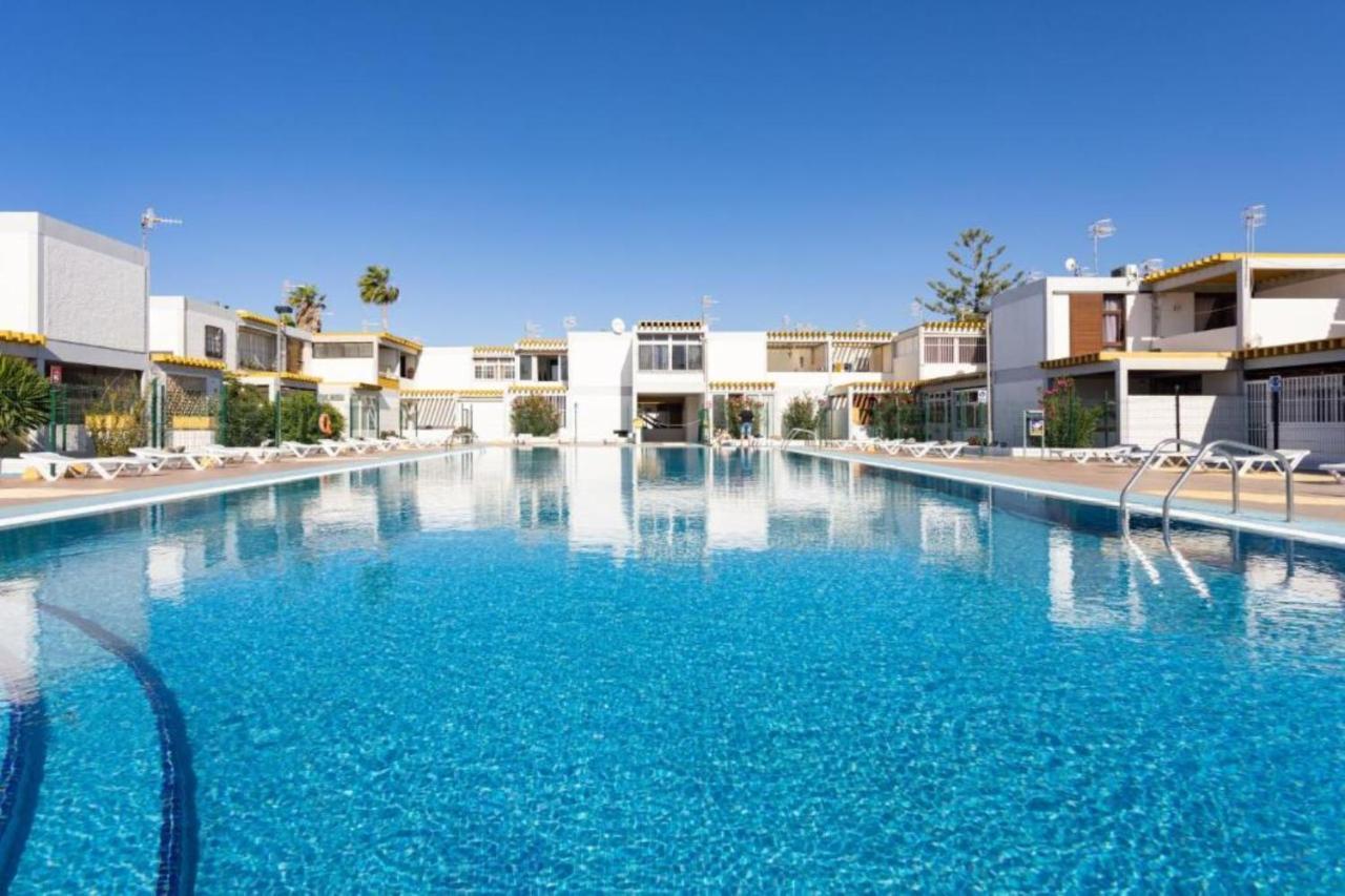Papagayo Beach Apartments Арона Екстер'єр фото