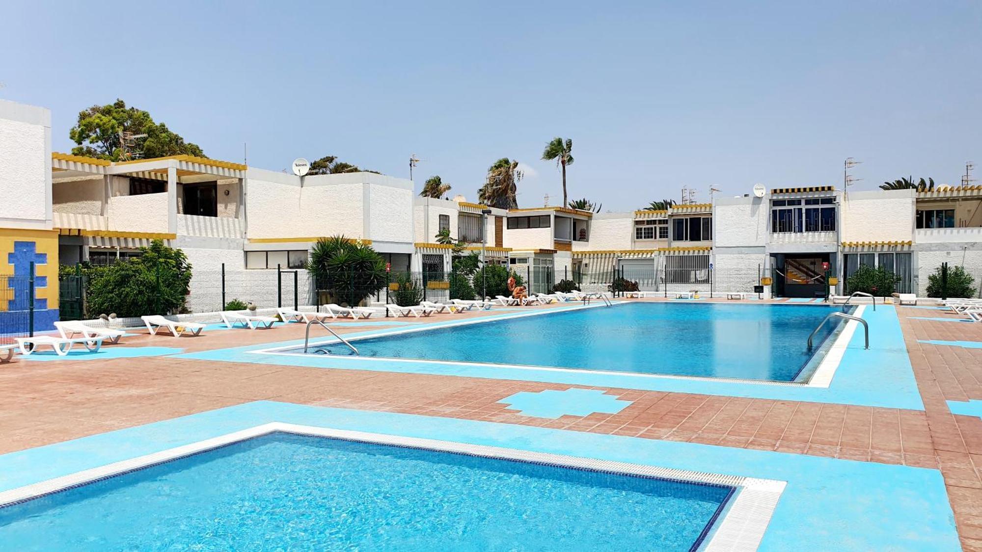 Papagayo Beach Apartments Арона Екстер'єр фото