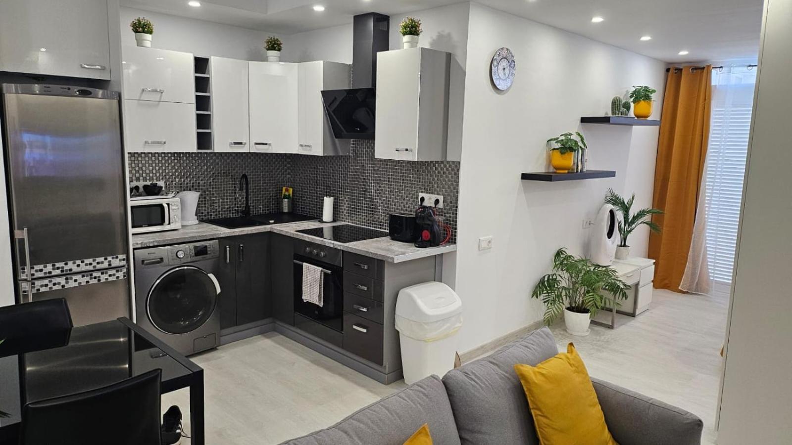 Papagayo Beach Apartments Арона Екстер'єр фото