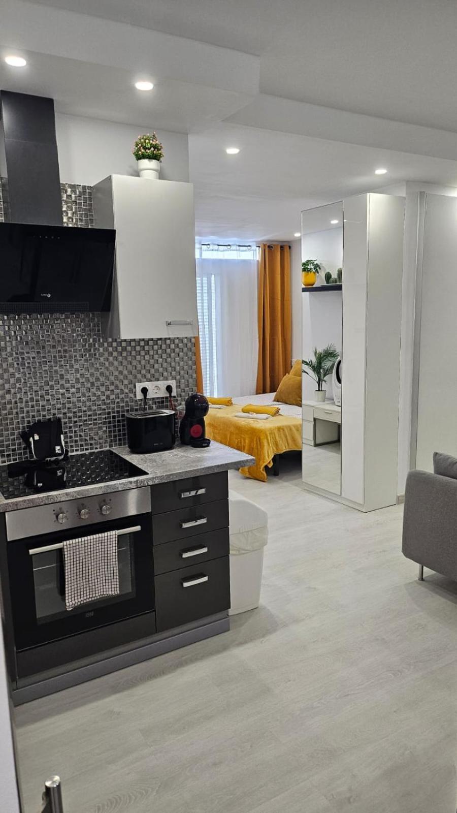 Papagayo Beach Apartments Арона Екстер'єр фото